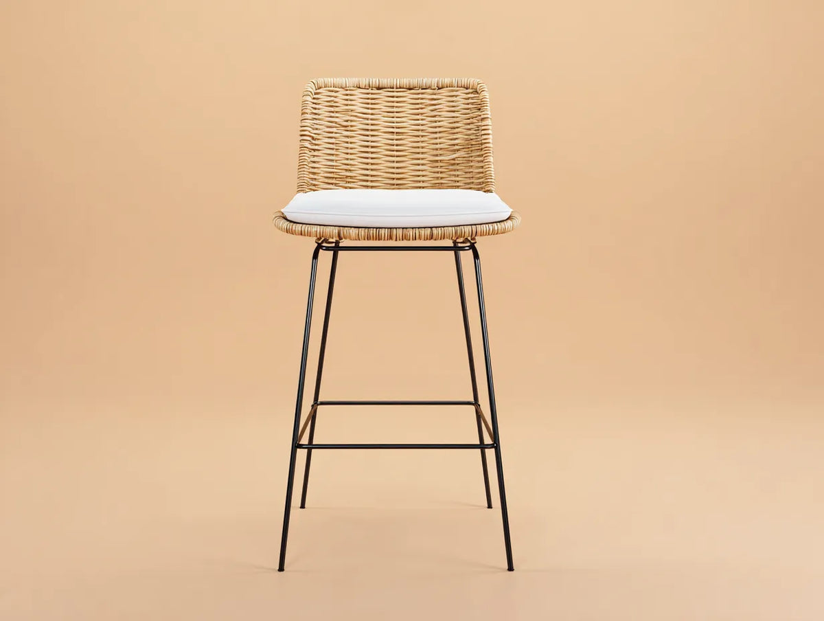 Taburete de bar para exteriores 48×52×108 cm - ratán natural y metal negro - asiento acolchado